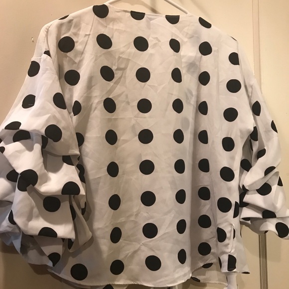 **sale**Impulsive wht/blk polka dot wrap tie top medium - Picture 3 of 7